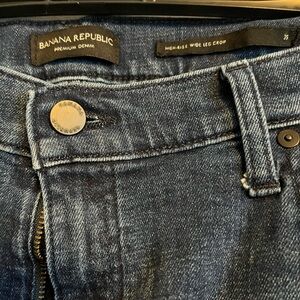 Banana Republic Dark Blue Cropped Jeans